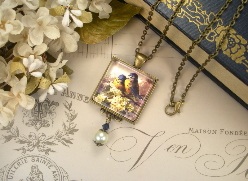 Bird Couple Art Glass Pearl Pendant Brass Necklace Vintage Charm